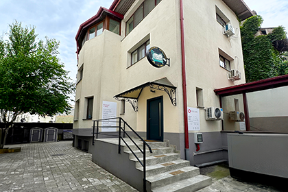 Bucuresti Academia Spatiala Dental Clinics